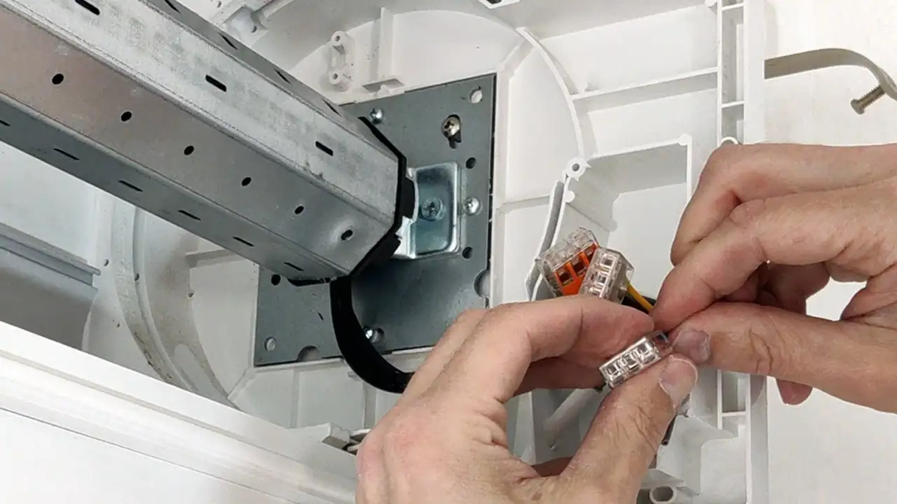 Moteur de volet roulant qui ne répond plus : que faire ? Moteur de volet roulant qui ne répond plus : que faire ?